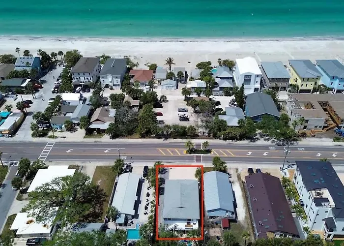 2 Min Walk To With Hot Tub And Games Clearwater Beach